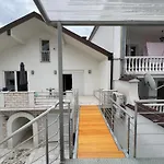 Malin Mostar