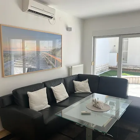 Malin Apartment