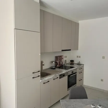 Malin Apartament *