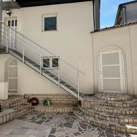Malin Mostar