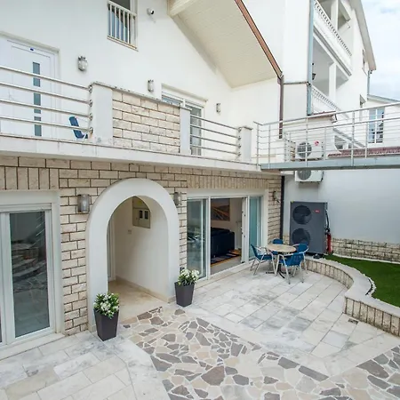 Daire Malin Mostar